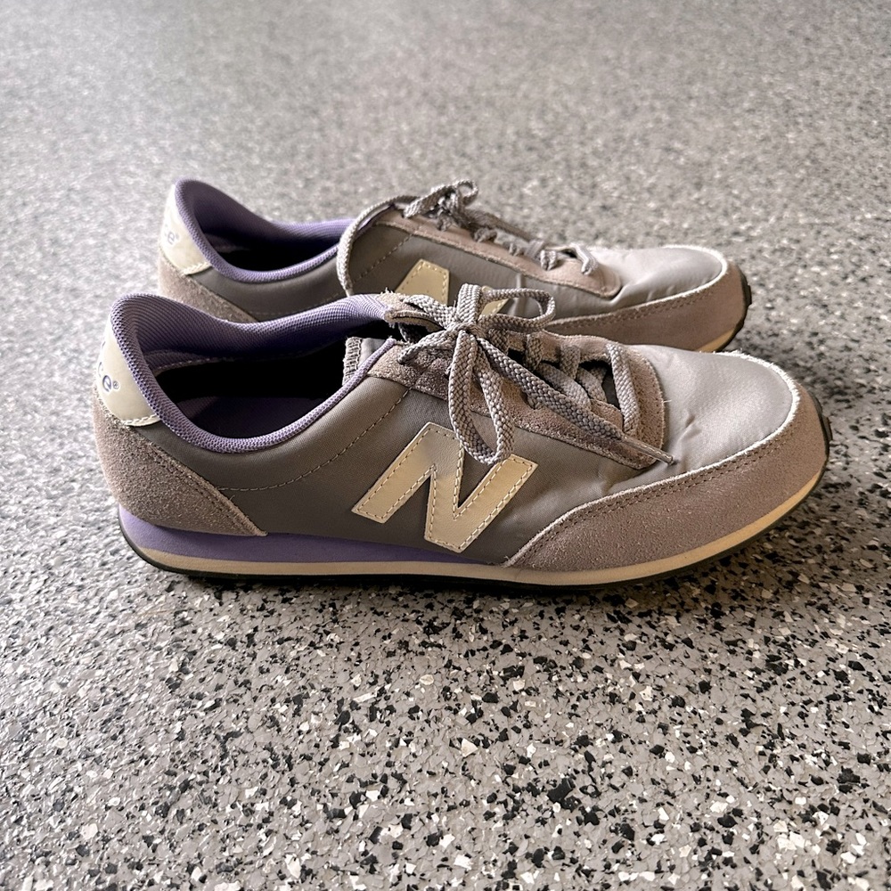 Retro New Balance sneakers